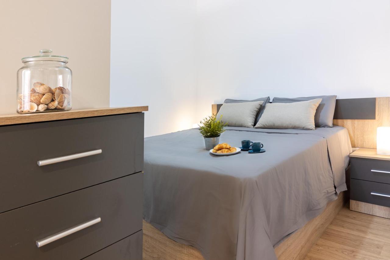 Malagueta Freshapartments Málaga Extérieur photo